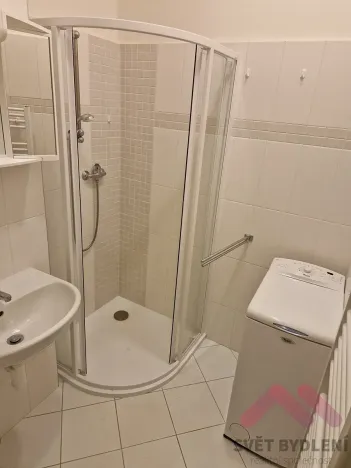 Pronájem bytu 2+kk, Praha - Nusle, Spolupráce, 46 m2