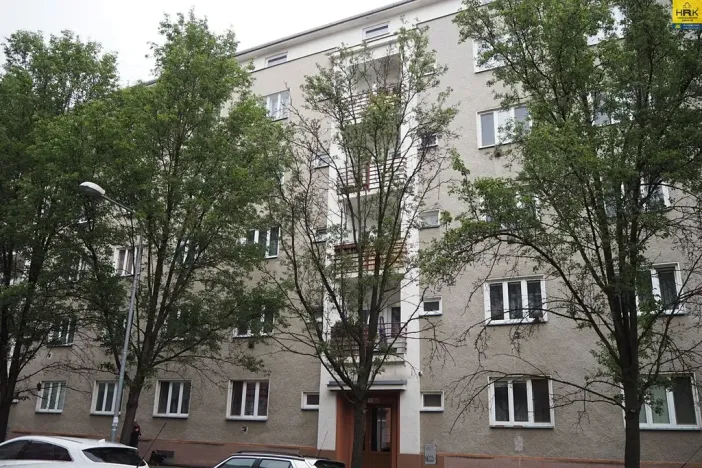 Pronájem bytu 2+kk, Olomouc, Dukelská, 46 m2