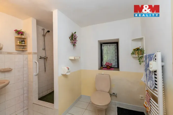 Prodej chalupy, Krupka - Horní Krupka, 160 m2