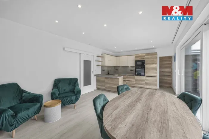 Prodej bytu 4+1, Náchod, Krátká, 97 m2