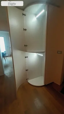 Pronájem bytu 4+kk, Praha - Nové Město, Ostrovní, 103 m2