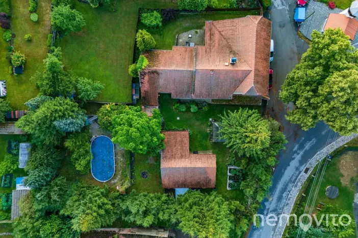 Prodej vícegeneračního domu, Lobeč, 340 m2