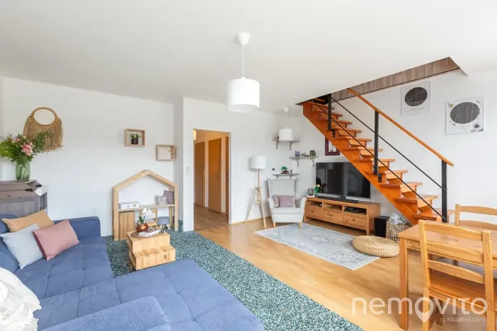 Prodej bytu 3+1, Unhošť, V Zahradách, 74 m2