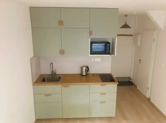 Pronájem bytu 1+kk, Praha - Vršovice, Kubánské náměstí, 25 m2