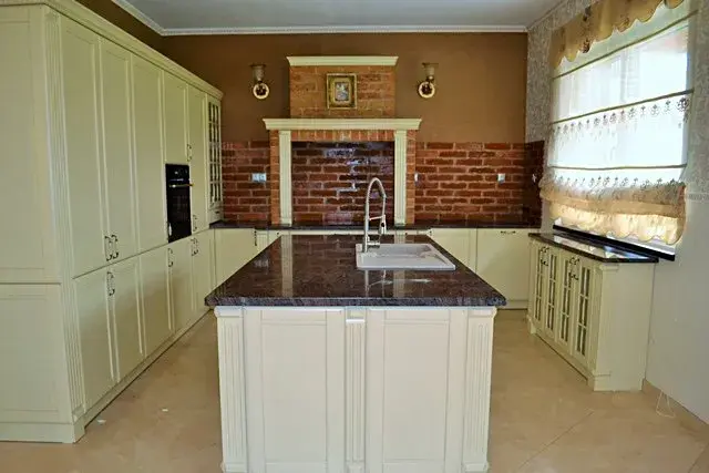 Prodej rodinného domu, Tuchoměřice, Polní, 417 m2