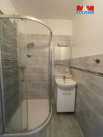 Prodej bytu 1+1, Ostrava - Poruba, náměstí Antonie Bejdové, 35 m2