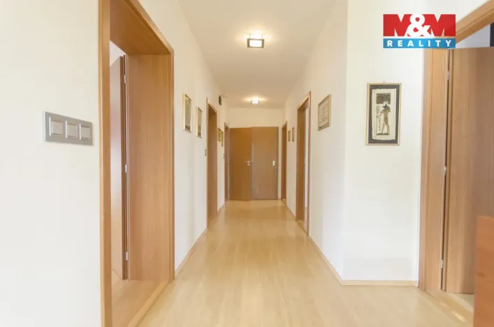 Prodej obchodního prostoru, Ostrava - Třebovice, Na Bezděku, 250 m2