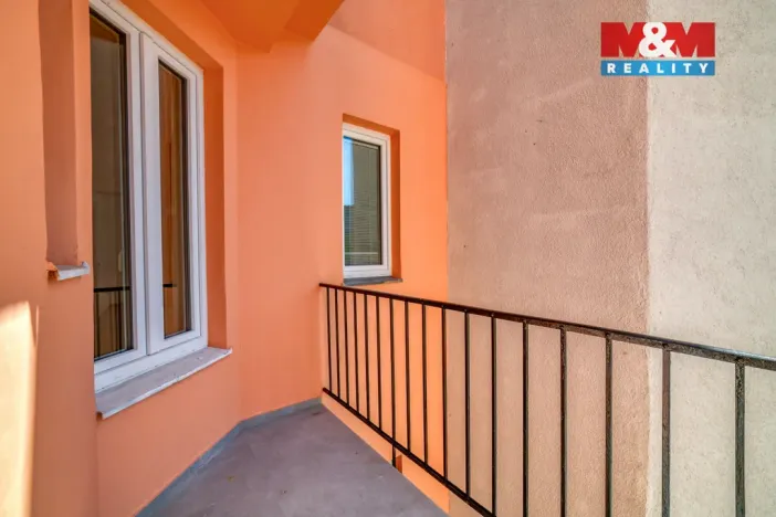 Prodej bytu 4+1, Cheb, Májová, 121 m2