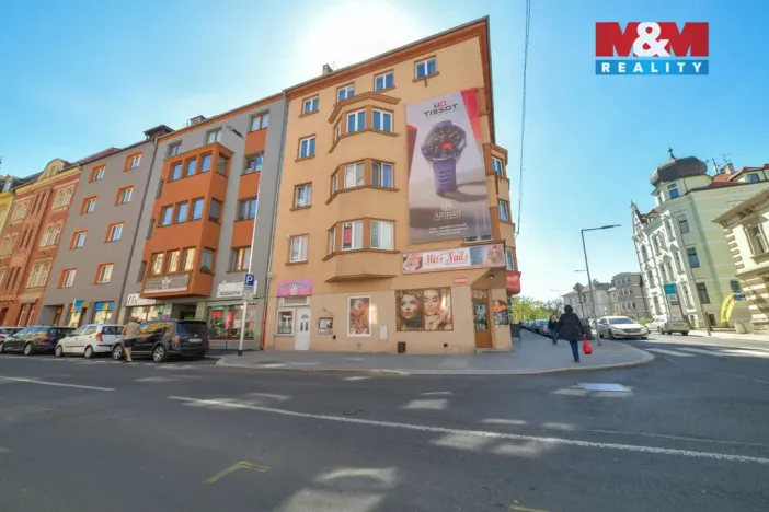 Prodej bytu 4+1, Cheb, Májová, 121 m2