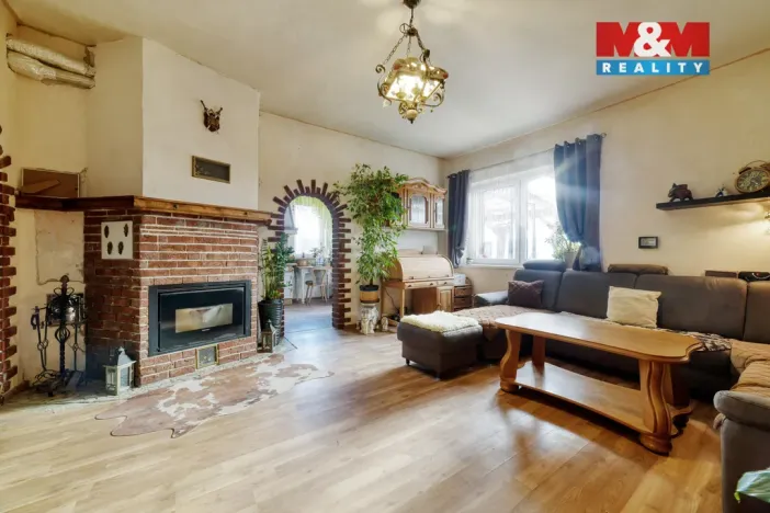 Prodej rodinného domu, Broumov, 183 m2