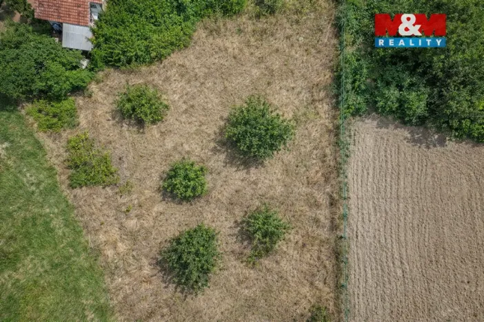 Prodej pozemku pro bydlení, Bechlín, 1185 m2