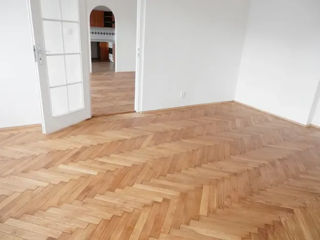 Pronájem bytu 2+1, Praha - Nusle, Lomnického, 81 m2