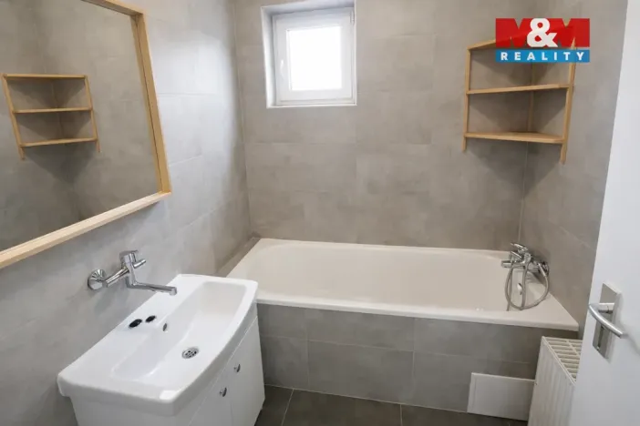 Prodej bytu 3+1, Podbořany - Letov, 75 m2