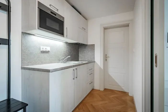 Pronájem bytu 2+kk, Praha - Staré Město, Kozí, 39 m2