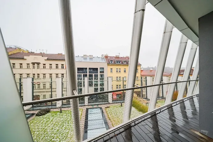 Pronájem bytu 2+kk, Praha - Smíchov, Holečkova, 74 m2