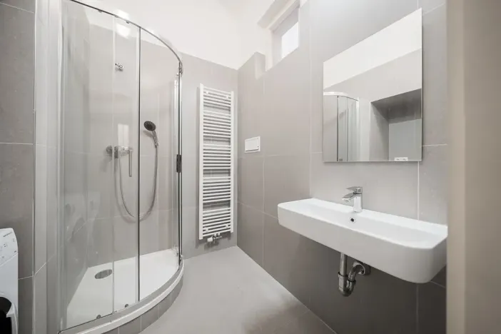 Pronájem bytu 2+kk, Praha - Nové Město, Lípová, 58 m2