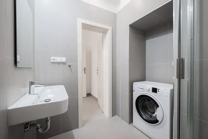 Pronájem bytu 2+kk, Praha - Nové Město, Lípová, 58 m2