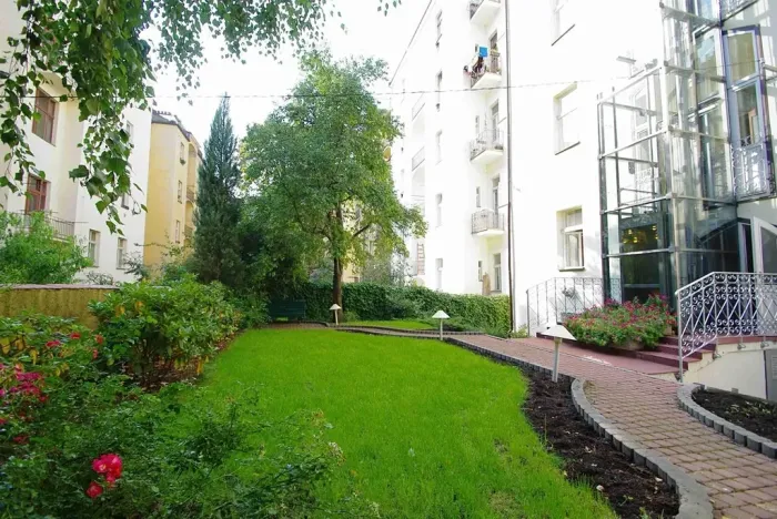 Pronájem bytu 3+1, Praha - Vinohrady, Polská, 100 m2