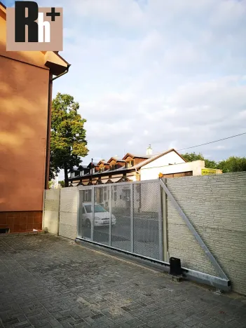 Prodej činžovního domu, Ostrava, Newtonova, 708 m2