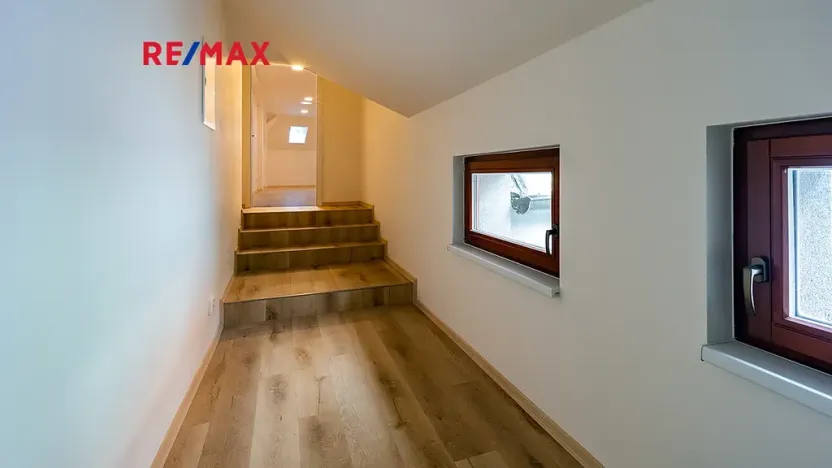 Prodej bytu 2+1, Česká Lípa, Škroupovo náměstí, 75 m2