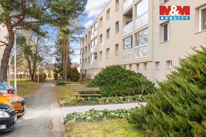 Prodej bytu 2+1, Kralupy nad Vltavou - Lobeček, 52 m2