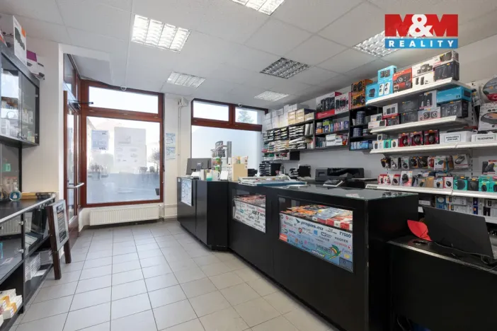 Prodej kanceláře, Bruntál, nám. Míru, 720 m2