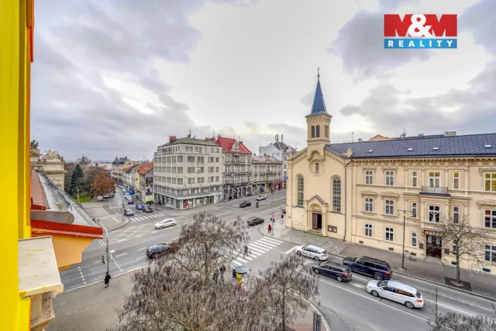 Pronájem bytu 2+kk, Plzeň - Jižní Předměstí, Husova, 43 m2