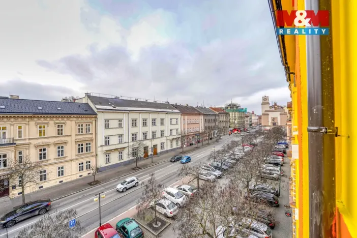 Pronájem bytu 2+kk, Plzeň - Jižní Předměstí, Husova, 43 m2