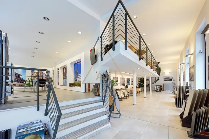 Pronájem obchodního prostoru, Praha - Vršovice, Černomořská, 364 m2