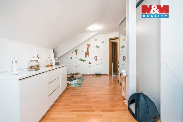 Prodej rodinného domu, Horní Třešňovec, 847 m2