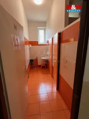 Pronájem kanceláře, Bruntál, Rýmařovská, 600 m2