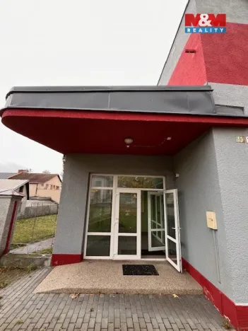 Pronájem kanceláře, Bruntál, Rýmařovská, 600 m2