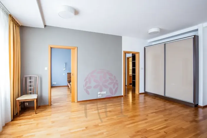 Pronájem bytu 4+kk, Praha - Karlín, Thámova, 120 m2