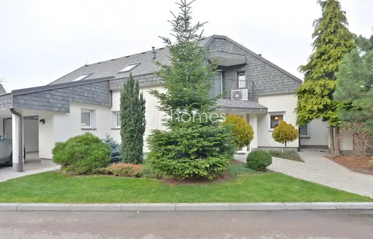 Pronájem vily, Horoměřice, Za Dvorem, 330 m2