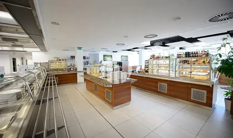 Pronájem kanceláře, Praha - Dejvice, Evropská, 236 m2