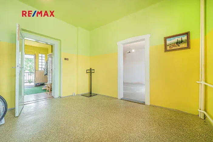 Prodej rodinného domu, Praha - Dolní Počernice, Listopadová, 302 m2