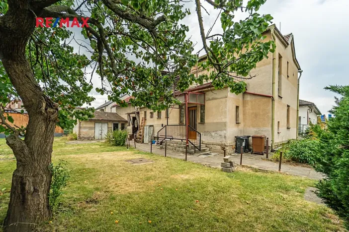 Prodej rodinného domu, Praha - Dolní Počernice, Listopadová, 302 m2