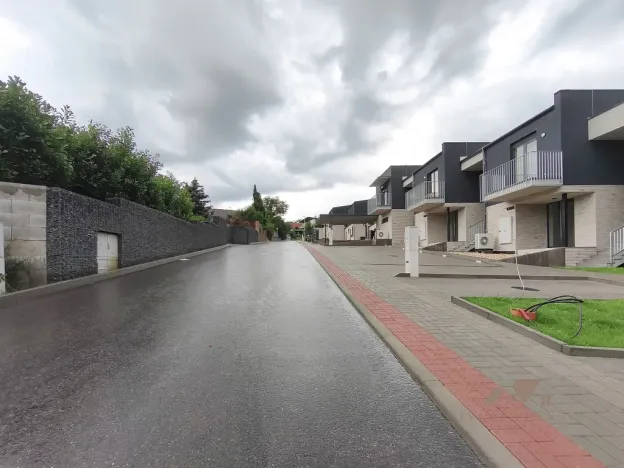 Pronájem bytu 1+kk, Zlín, Pod Hradem II, 29 m2