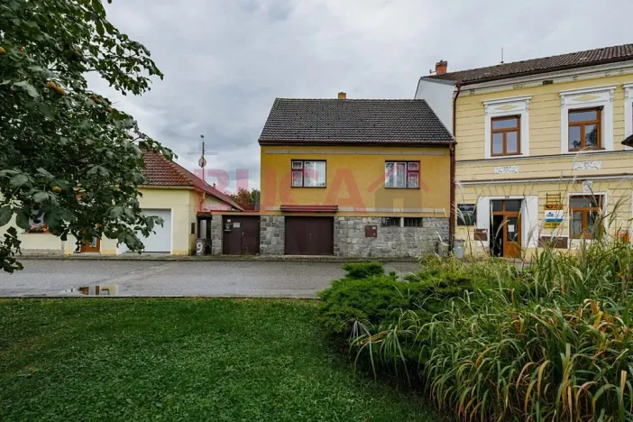 Prodej rodinného domu, Dubné, 230 m2