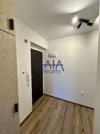 Pronájem bytu 2+1, Hodonín, Křičkova, 57 m2