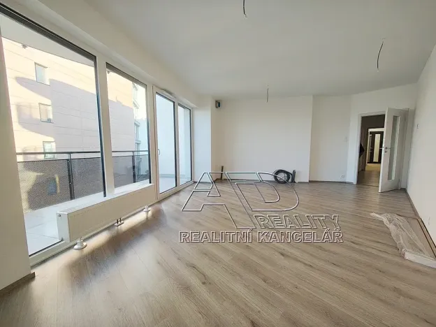 Pronájem bytu 2+kk, České Budějovice, Na Zlaté stoce, 54 m2