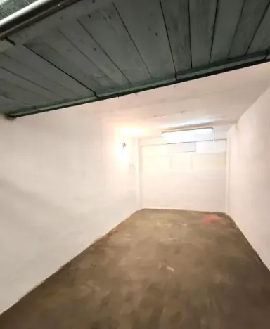 Pronájem garáže, Zlín, Dřevnická, 16 m2