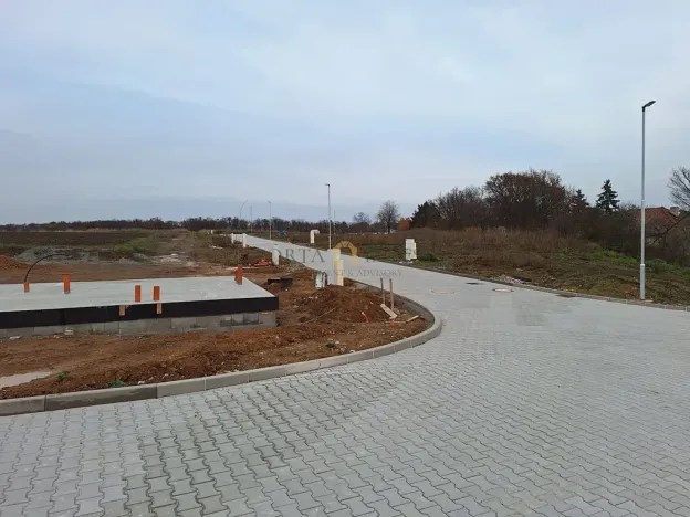 Prodej pozemku pro bydlení, Sedlec, 10466 m2