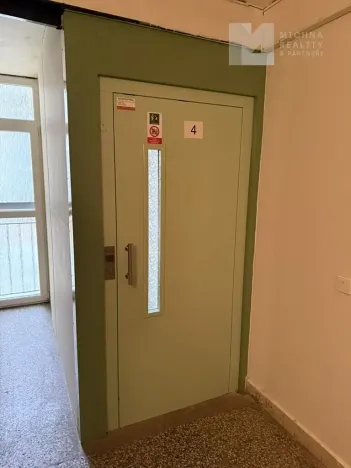 Pronájem bytu 1+kk, Brno, Okrouhlá, 31 m2