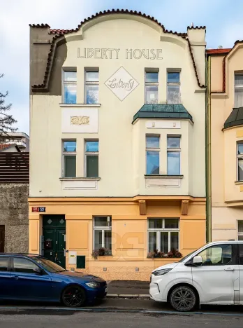 Pronájem bytu 1+1, Praha - Střešovice, Na Petynce, 27 m2