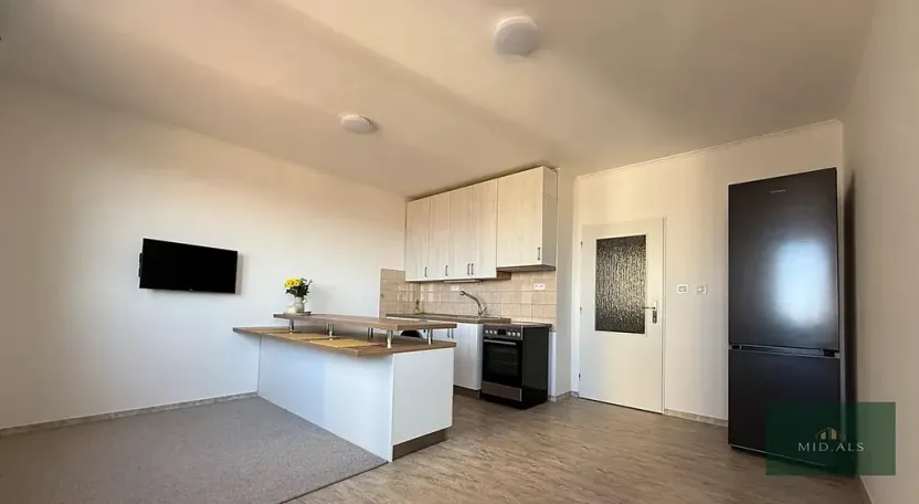 Prodej bytu 2+kk, Praha - Troja, Hnězdenská, 43 m2