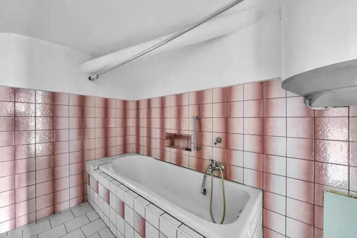 Prodej rodinného domu, Štíty, nám. Míru, 170 m2