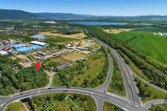 Prodej komerčního pozemku, Jirkov, 2782 m2