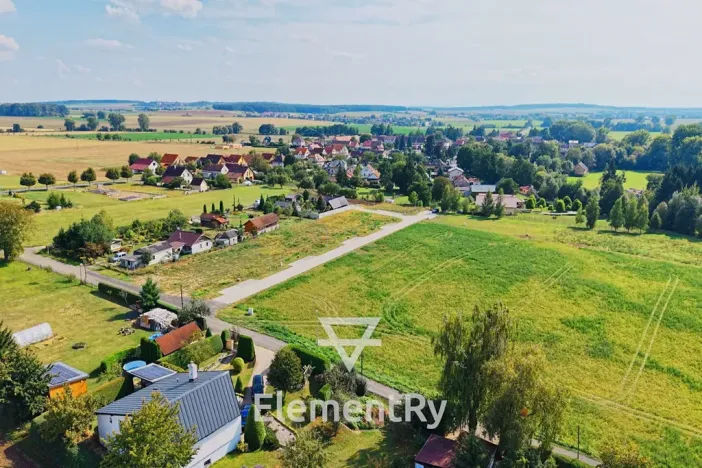 Prodej pozemku pro bydlení, Mokrovousy, 743 m2