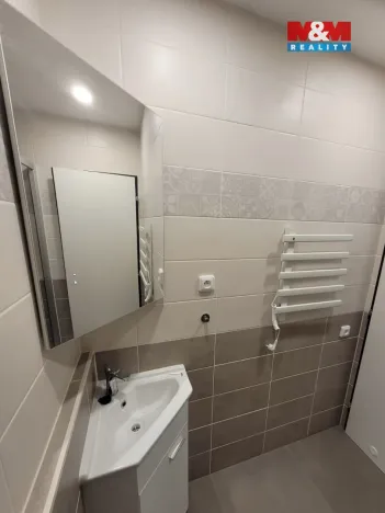 Pronájem bytu 2+kk, Dačice - Dačice V, Jiráskova, 42 m2